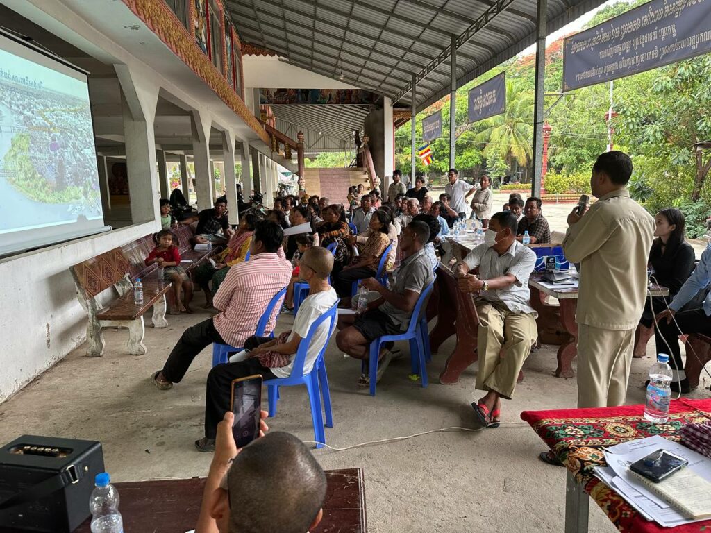 Community Meeting in Kok Thlok Commune to Disseminate CBTCR Project